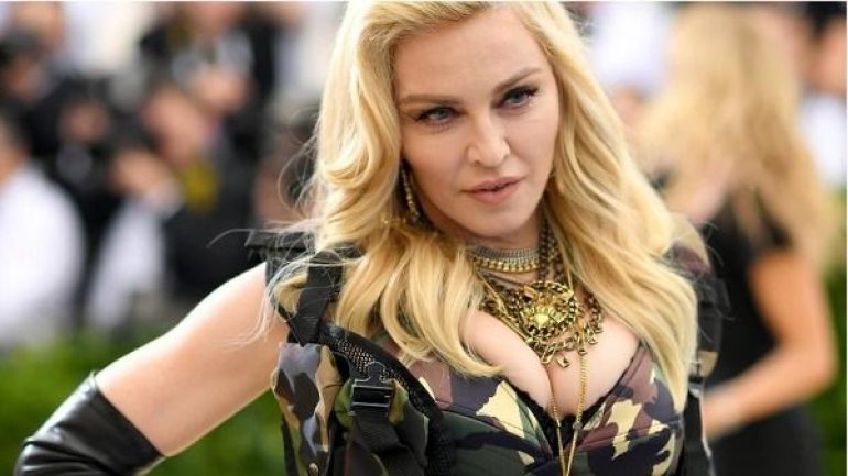 Madonna – Body Measurements – Height – Weight – Eye Color – Wiki