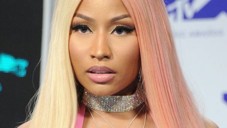Nicki Minaj Body Measurements Height Weight Eye Color 