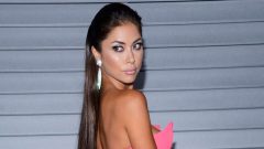 Arianny Celeste – Height – Weight – Body Measurements – Eye Color