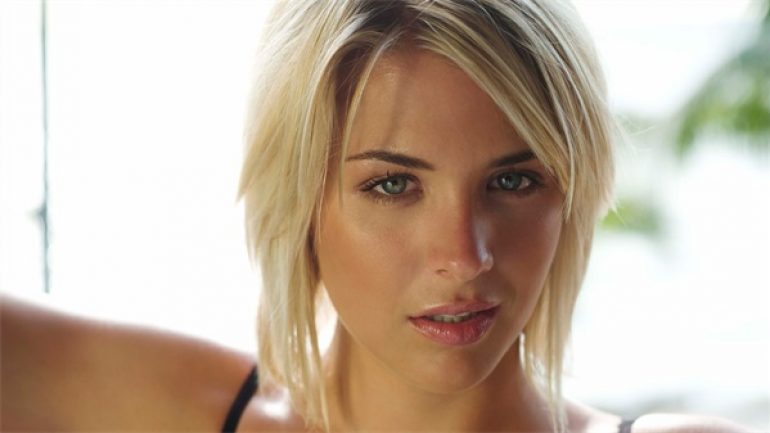 Gemma Atkinson – Height – Weight – Body Measurements – Eye Color
