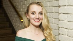 Evanna Lynch – Height – Weight – Body Measurements – Eye Color