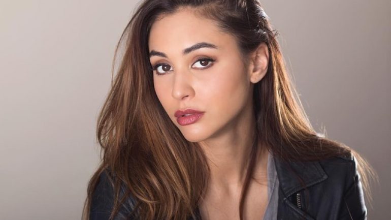 Lindsey Morgan – Height – Weight – Body Measurements – Eye Color