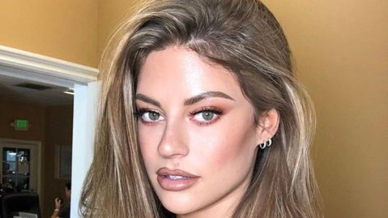 Hannah Stocking – Height – Weight – Body Measurements – Eye Color