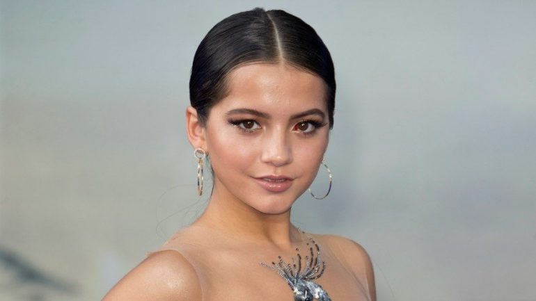 Isabela Moner – Height – Weight – Body Measurements – Eye Color