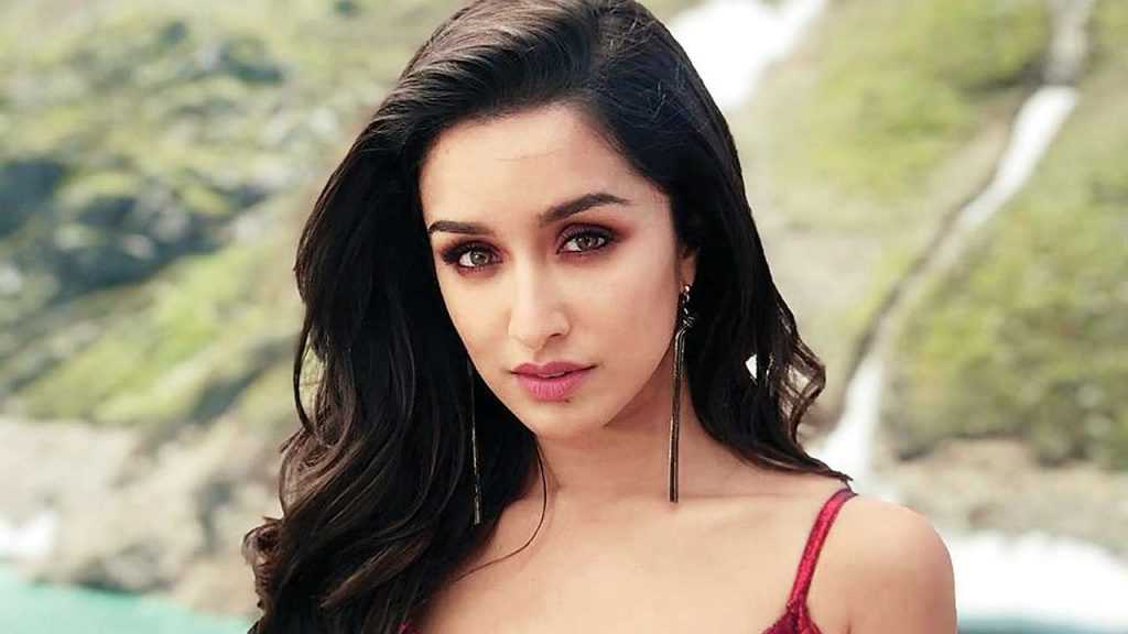 Shraddha Kapoor - Height – Weight – Body Measurements – Eye Color