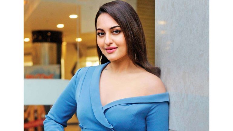 Sonakshi Sinha – Height – Weight – Body Measurements – Eye Color