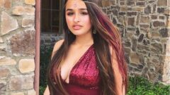 Jazz Jennings – Height – Weight – Body Measurements – Eye Color
