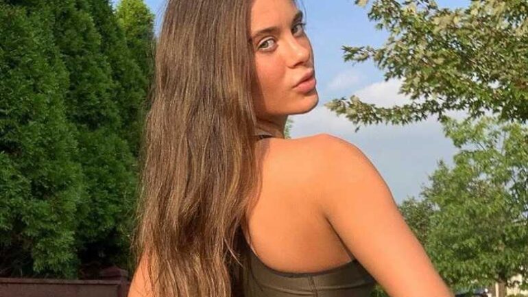 Lana Rhoades Biography, Facts, Boyfriends, Favorite Color