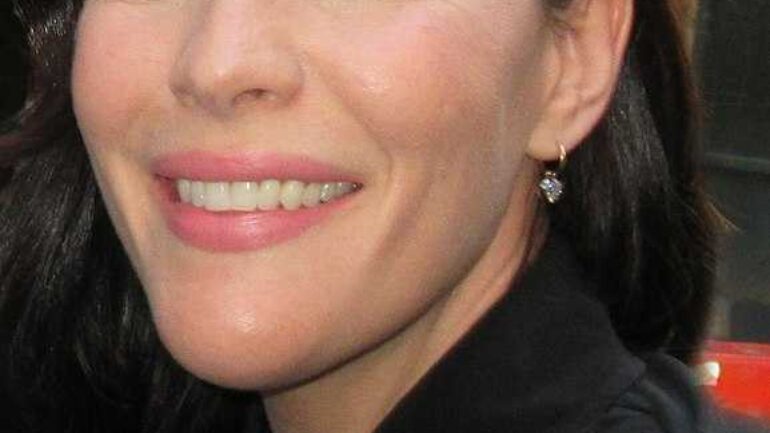 Liv Tyler Height – Weight – Body Measurements – Eye Color