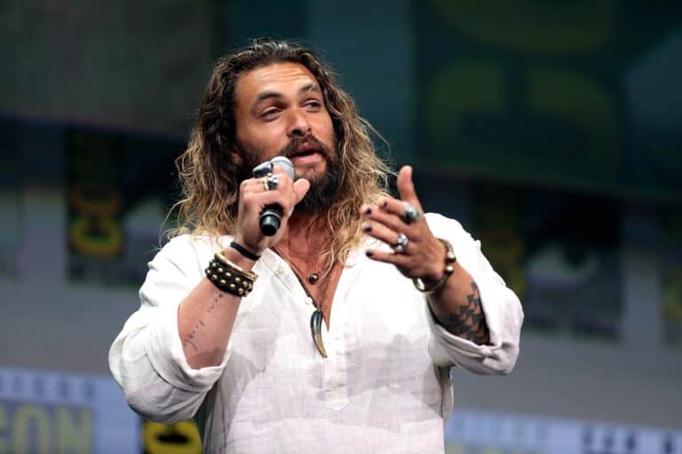 Jason Momoa Height – Weight – Body Measurements – Eye Color