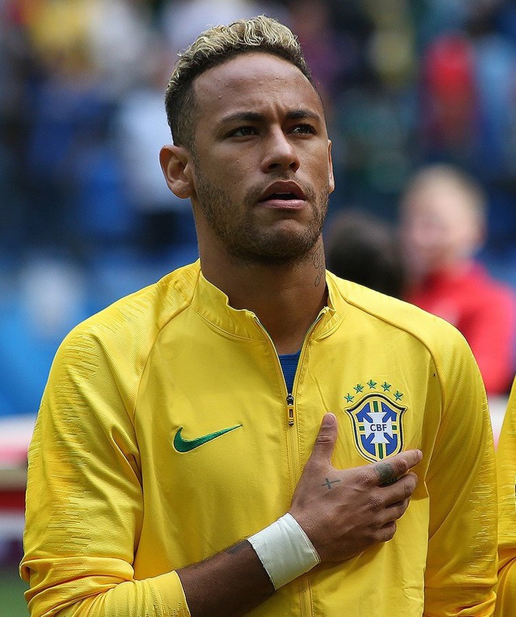 Neymar Height - Weight - Body Measurements - Eye Color